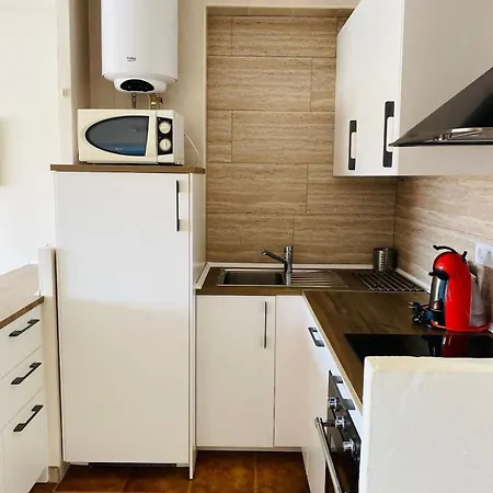 Soleado Reformado 2 Hab. En Playamar * Torremolinos