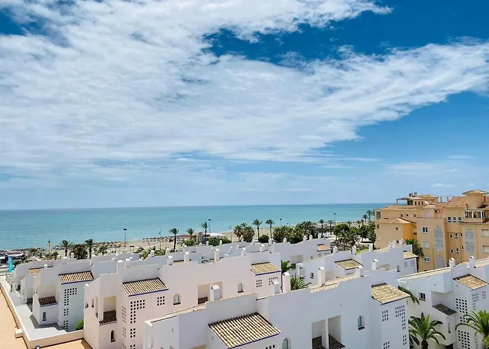 Apartamento Soleado Reformado 2 Hab. En Playamar Torremolinos